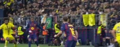 亚马尔险被废!遭双脚爆铲,维加染红离场,巴萨球员集体暴怒 亚马尔险被废!遭双脚爆铲,维加染红离场,巴萨球员集体暴怒